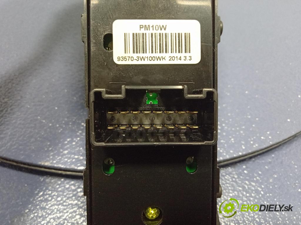 Kia Sportage 2014 Přepínač Sklenka: 93570-3W100WK