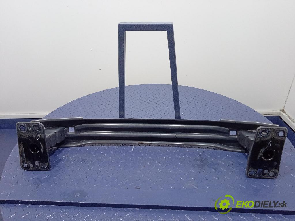 Fiat Tipo 2016 výstuha Predné: / pas predný