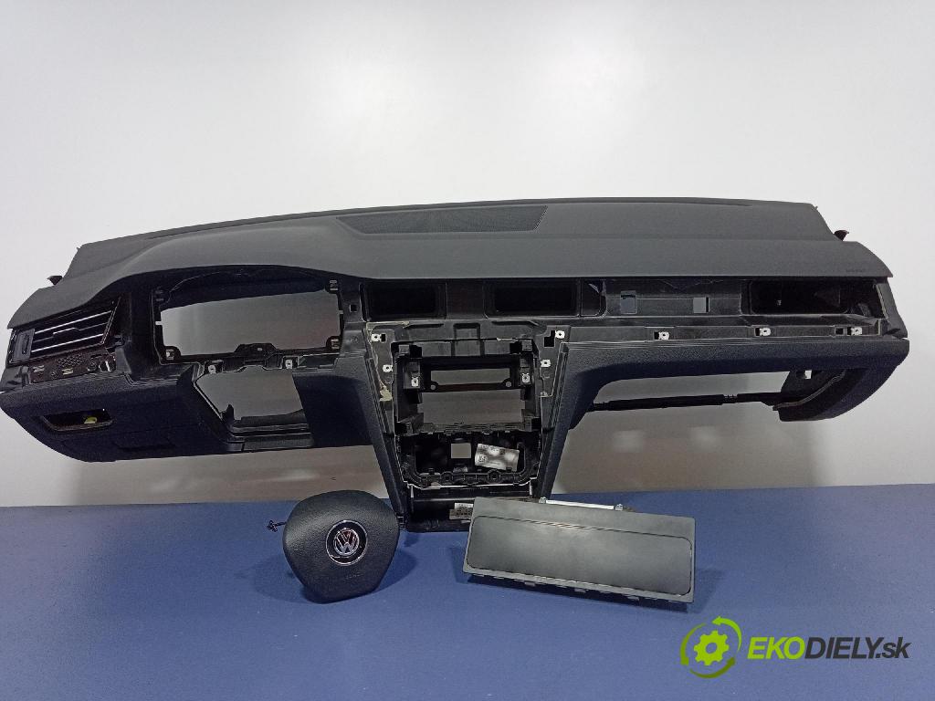 Vw Passat 2015 kokpit,přistrojova deska