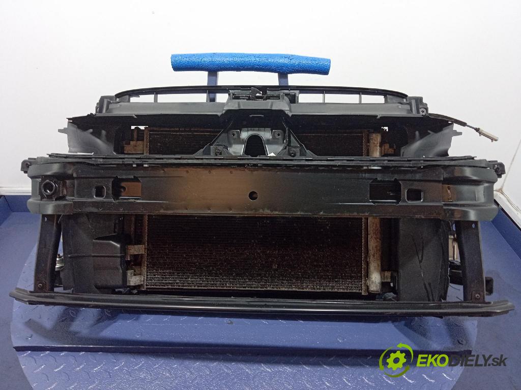 Vw Passat 2015 výztuha Čelní / stěna Přední