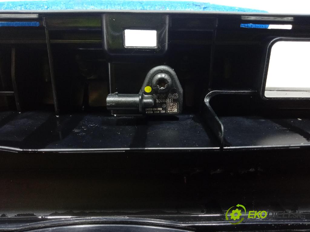 Vw Passat 2015 výztuha Čelní / stěna Přední