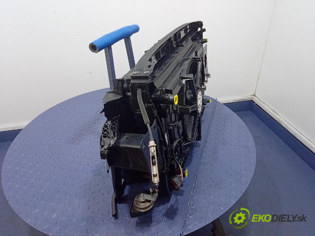 Vw Passat 2015 výztuha Čelní / stěna Přední