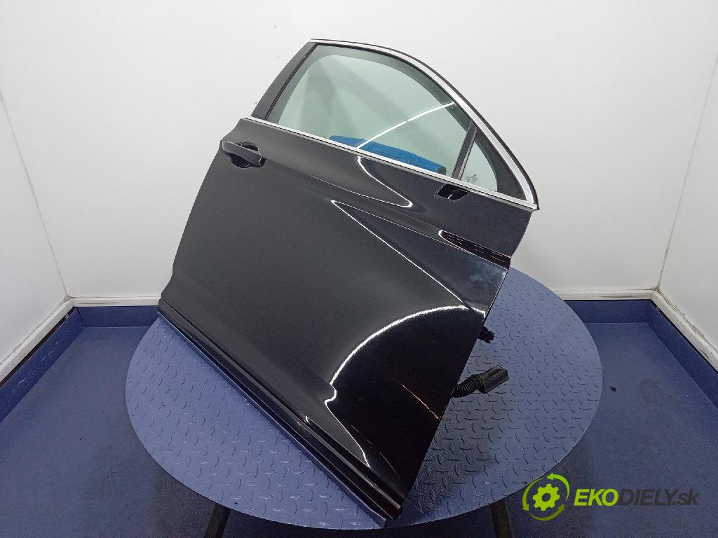 Vw Passat 2015 dvere Predné pravé
