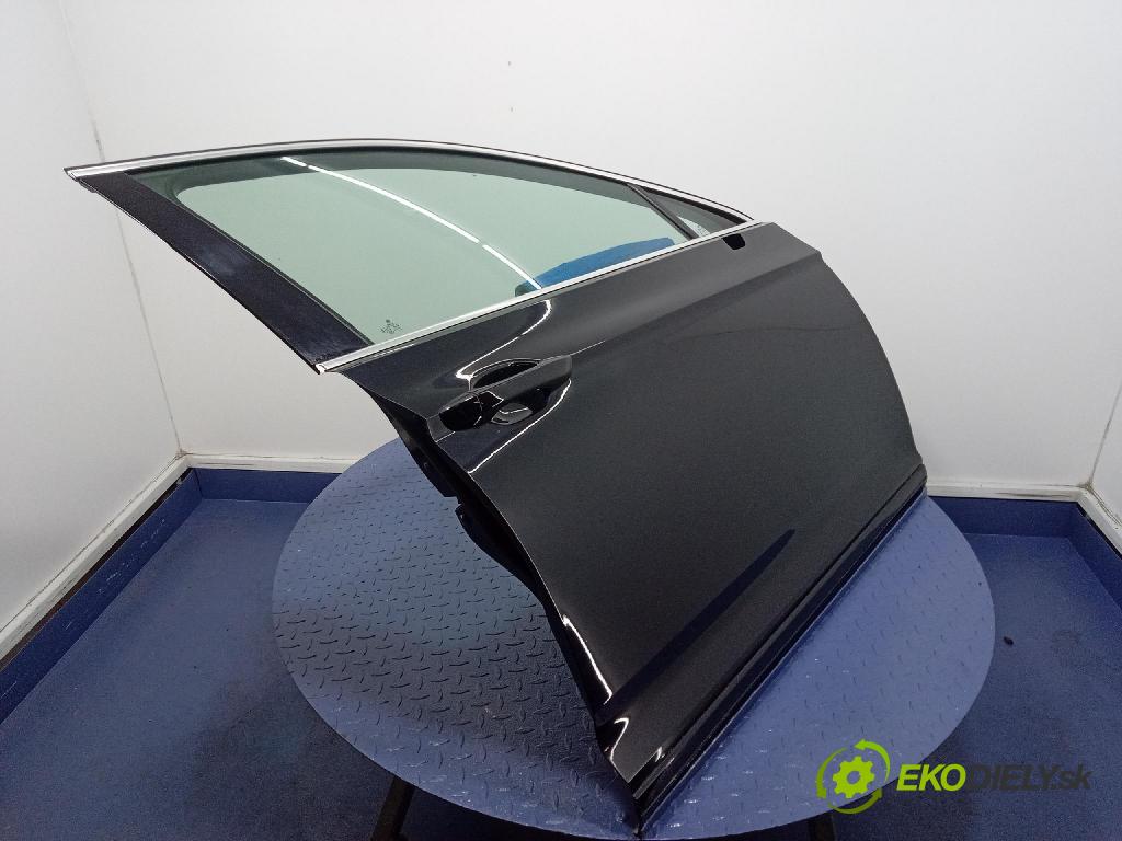 Vw Passat 2015 dvere Predné pravé