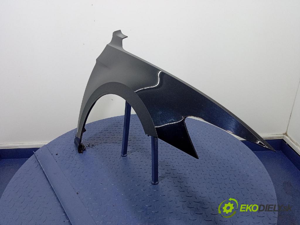 Vw Passat 2015 blatník Predné v pravo: