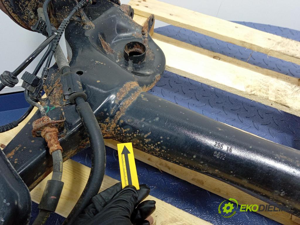 Fiat Tipo 2016 výstuha Pozastavenia: zad