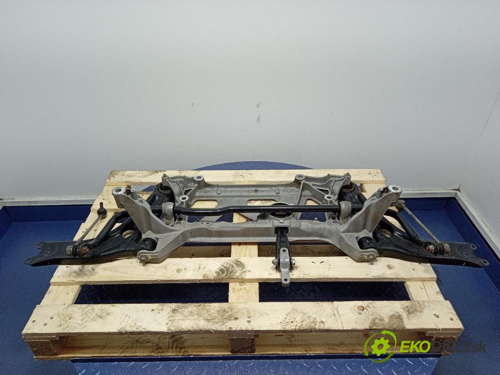 Vw Passat 2015 Výstuha 3Q0199369E