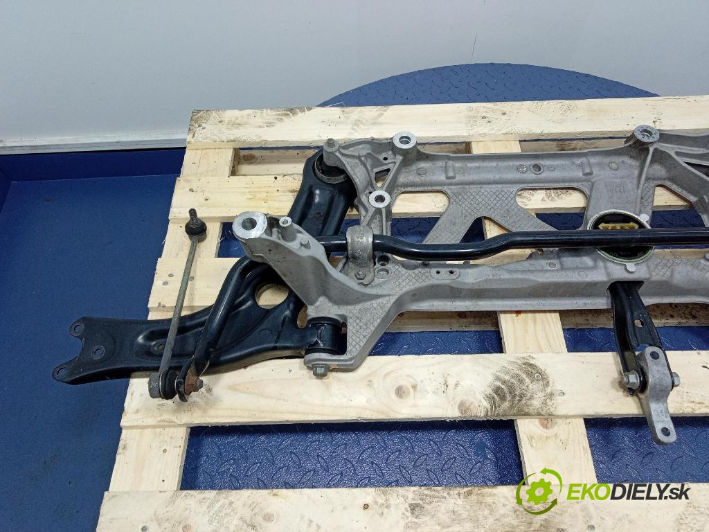 Vw Passat 2015 Výstuha 3Q0199369E