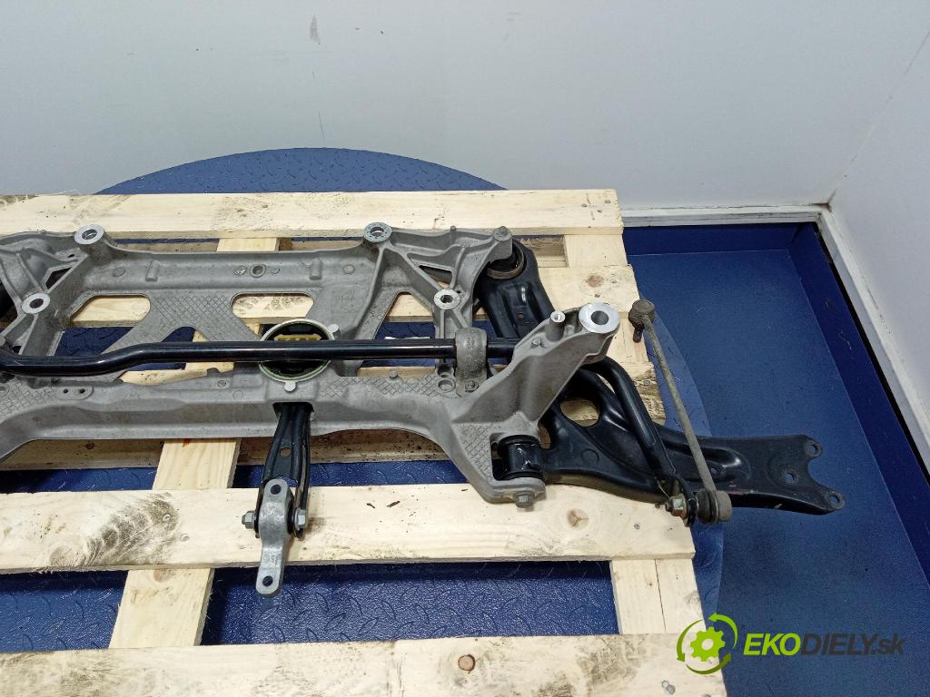 Vw Passat 2015 Výstuha 3Q0199369E