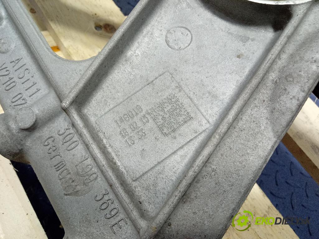 Vw Passat 2015 Výstuha 3Q0199369E