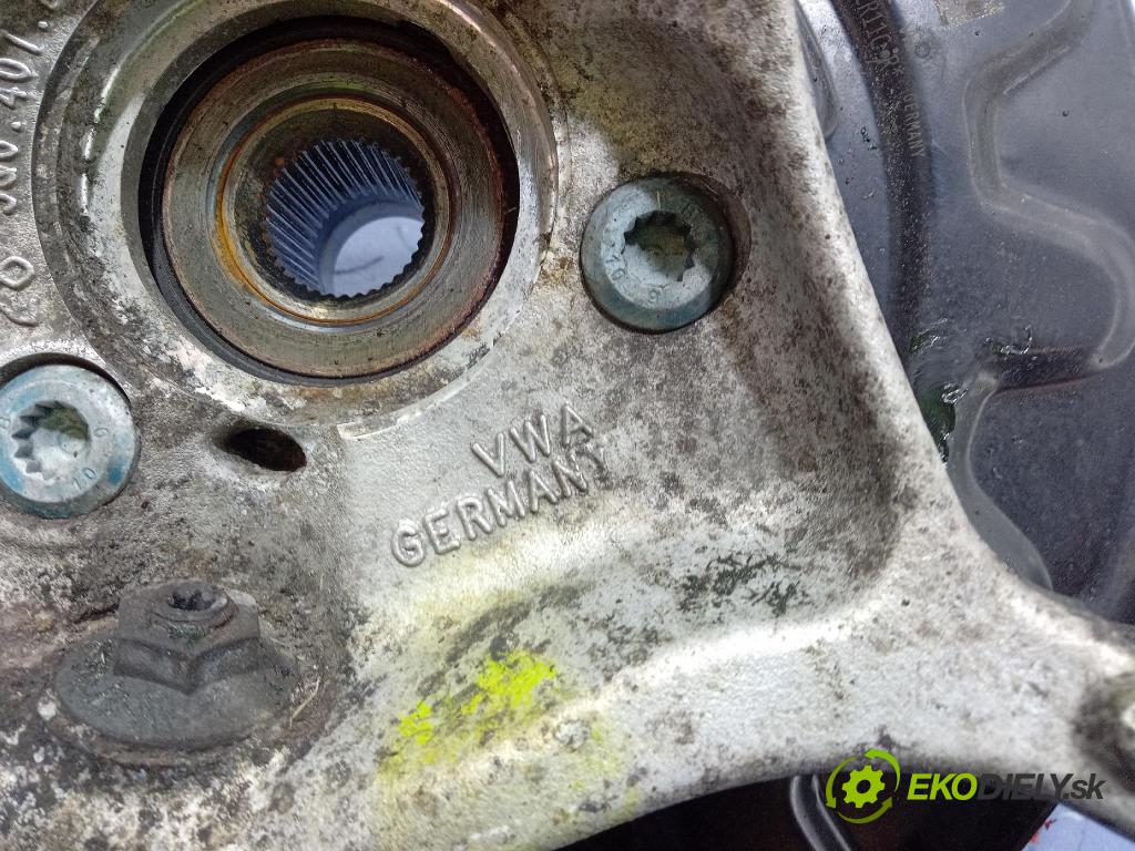 Vw Passat 2015 McPerson: v pravo: 3Q0413031BN