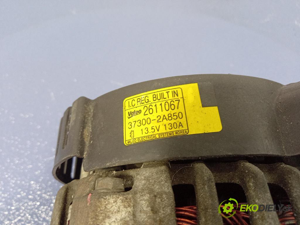 Kia Sportage 2014 Alternator 37300-2A850