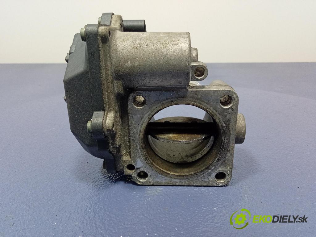 Kia Sportage 2014 klapka 35100-2A900