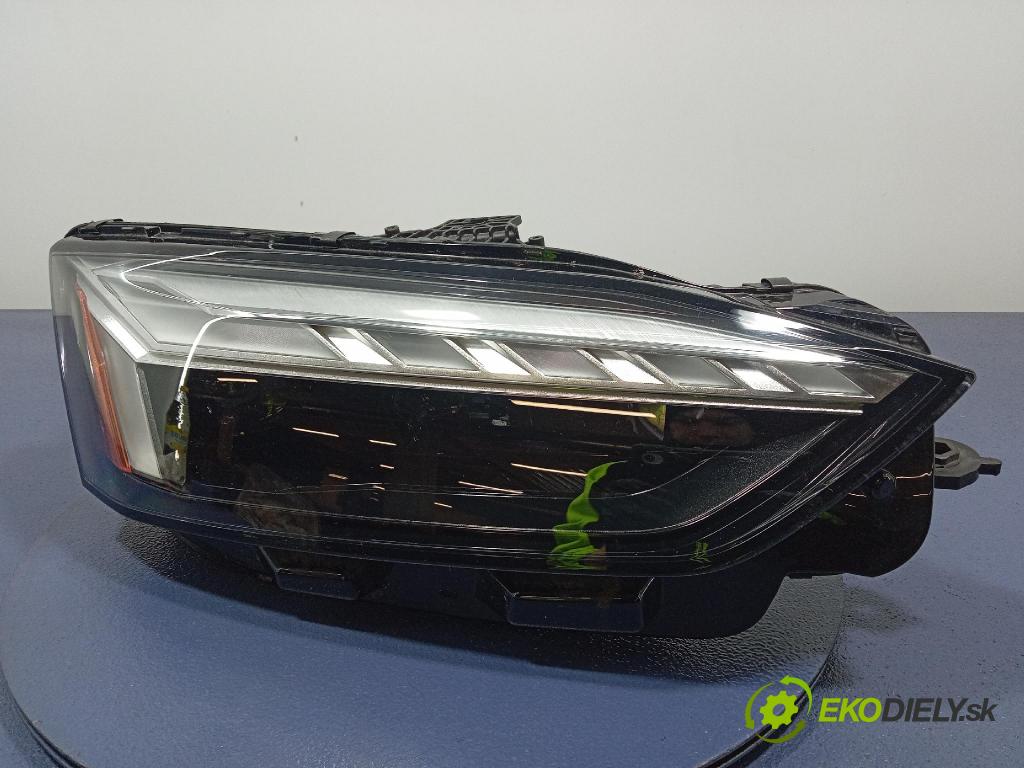 Audi A5 0 Reflektor: v pravo: 8W6941040B