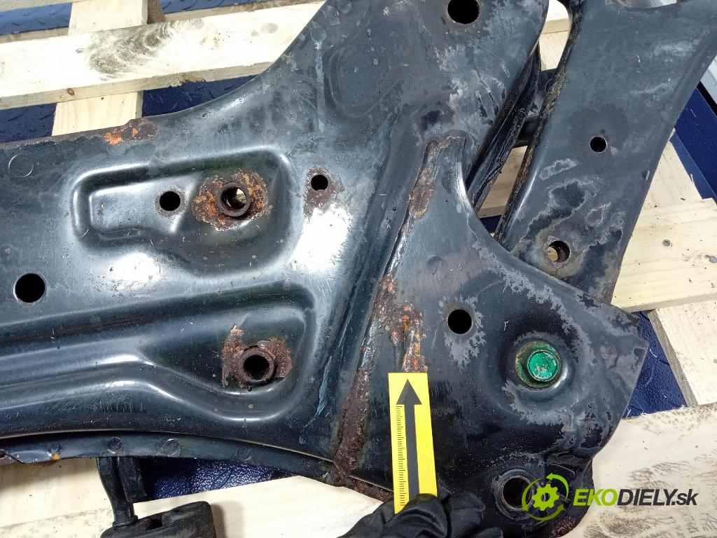 Kia Sportage 2014 Výstuha 62401-2Y630