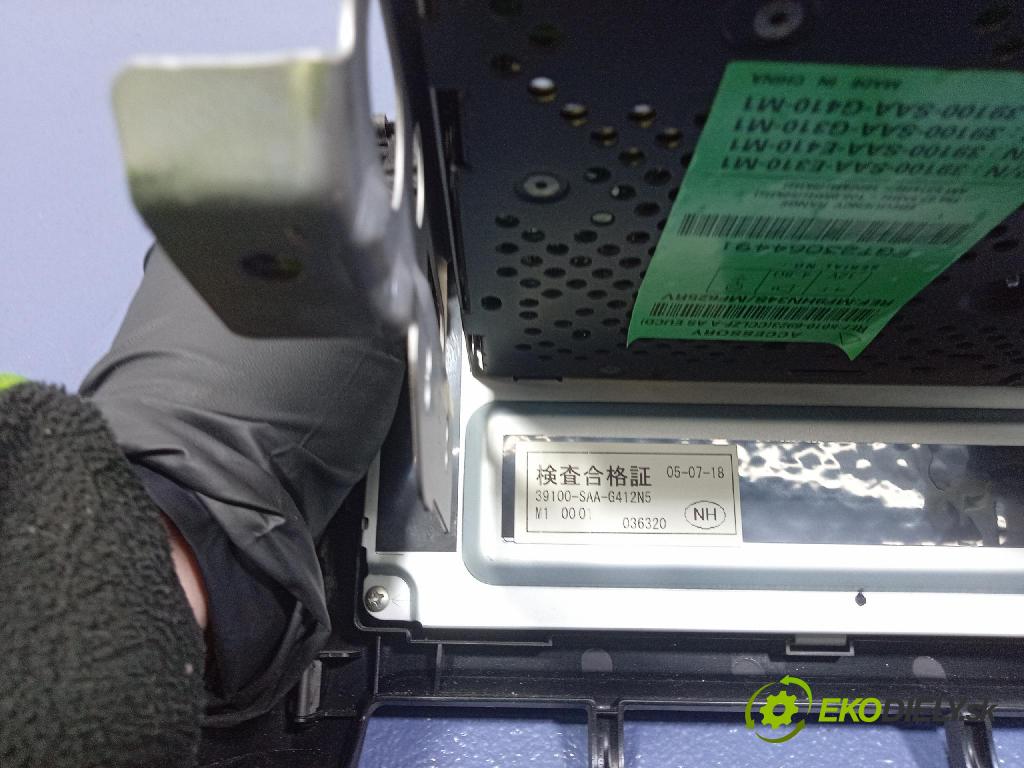 Honda Jazz 2005 Radio I Navigácia: 39100-SAA-G412N5