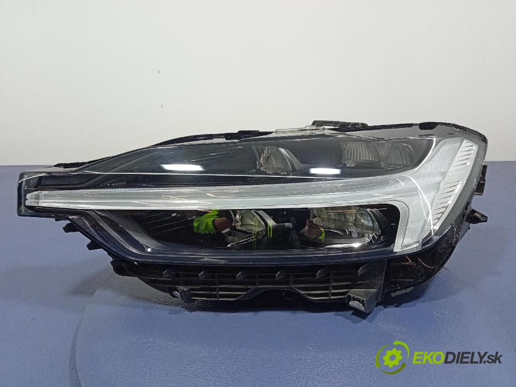 Volvo XC60 0 Reflektor: Vľavo: 32420430