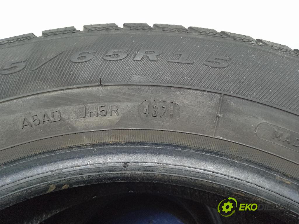 Ford Mondeo 1996 pneumatika ZIMA: 4038526036124