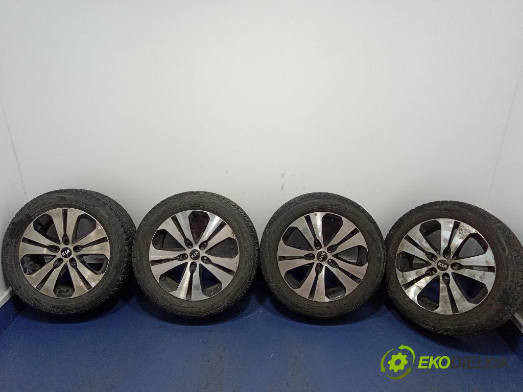 Kia Sportage 2014 Ráfky Hlinikové: Pneumatiky