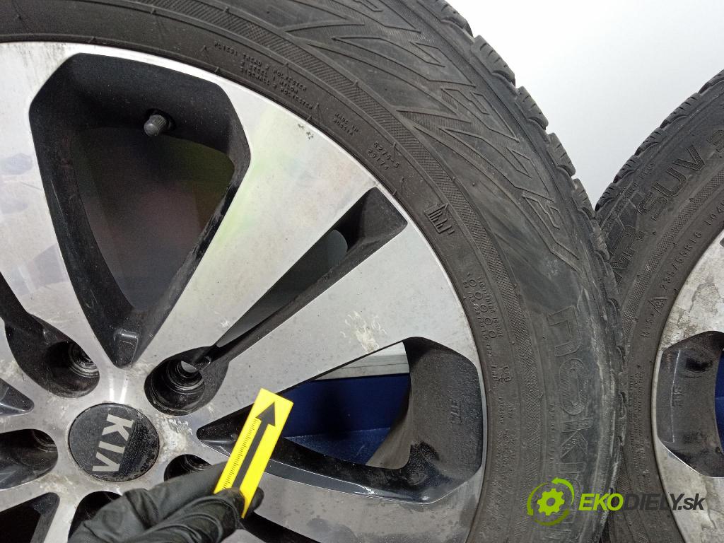 Kia Sportage 2014 Ráfky Hlinikové: Pneumatiky