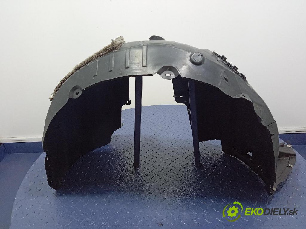 Vw Passat 2015 Blatník: Plastové: Predné 3G0805970E