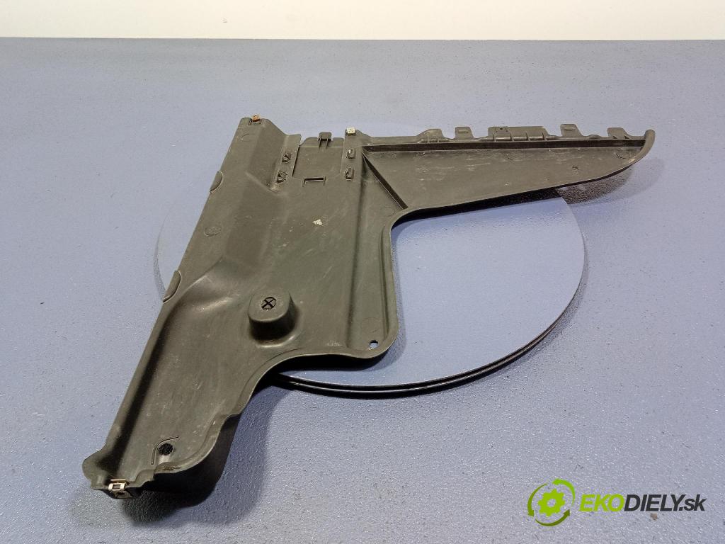 Vw Passat 2015 kryt Plast: podvozek: 3Q0825101A