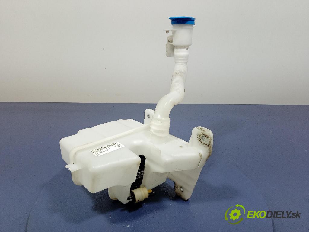 Vw Passat 2015 nádržka Podložka: 3Q0955448B