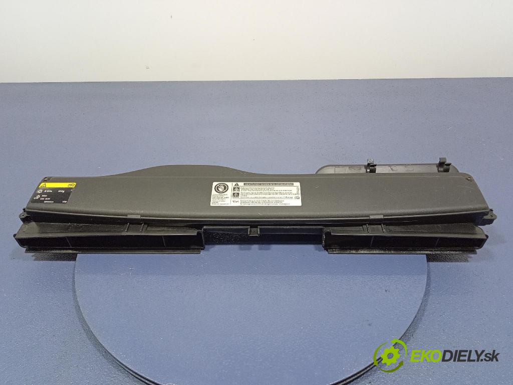 Vw Passat 2015 Prívod: Vzduch: 5Q0129254B