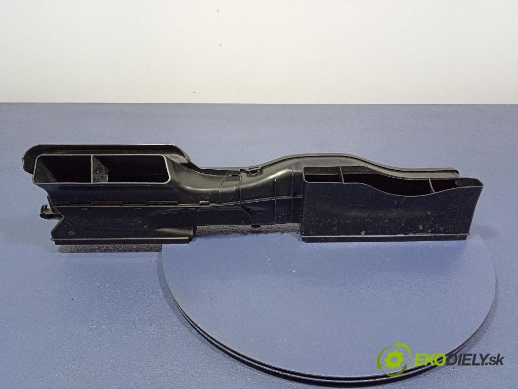 Vw Passat 2015 Prívod: Vzduch: 5Q0129254B