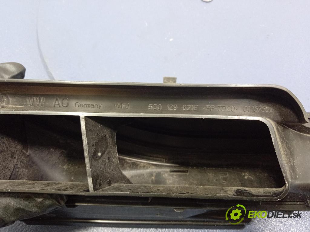 Vw Passat 2015 Prívod: Vzduch: 5Q0129254B