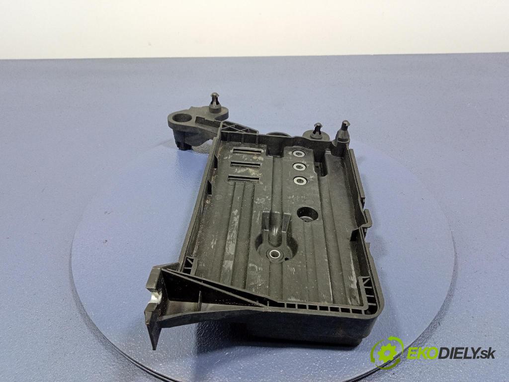 Vw Passat 2015 Základ: batéria 5Q0915321H