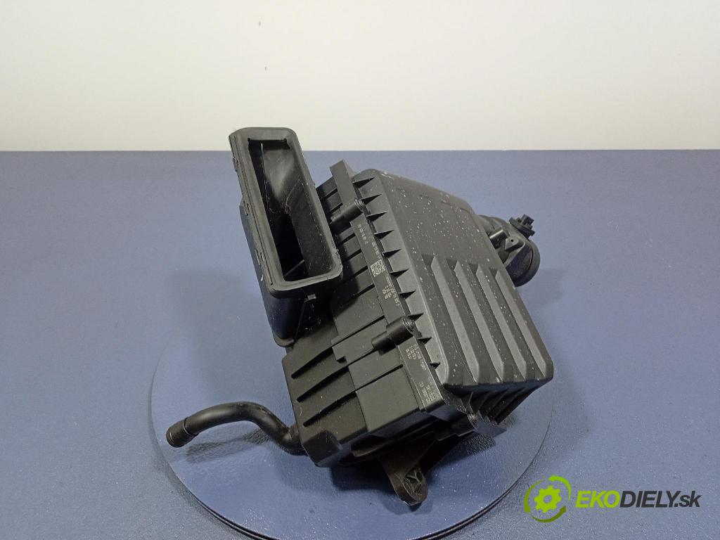 Vw Passat 2015 obal Filtre: Vzduch: 5Q0129607AA