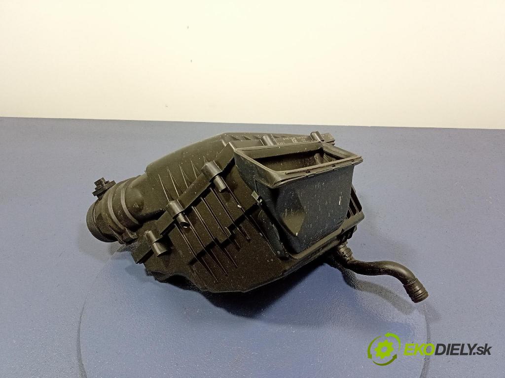 Vw Passat 2015 obal Filtre: Vzduch: 5Q0129607AA