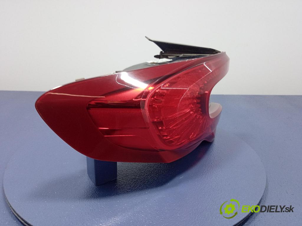 Fiat Tipo 2016 svetlo / reflektor zad ľavá Vonkajsia: 519844590