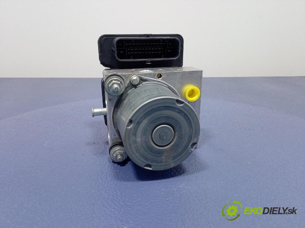 Fiat Tipo 2016 čerpadlo ABS x 52053074