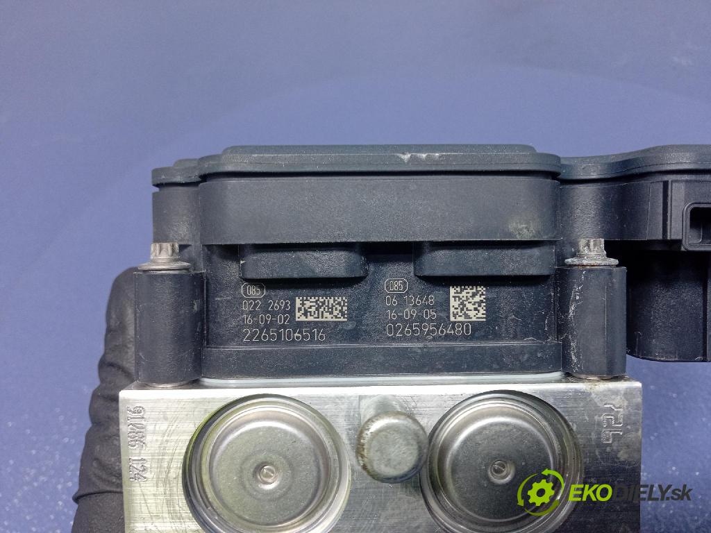 Fiat Tipo 2016 čerpadlo ABS x 52053074