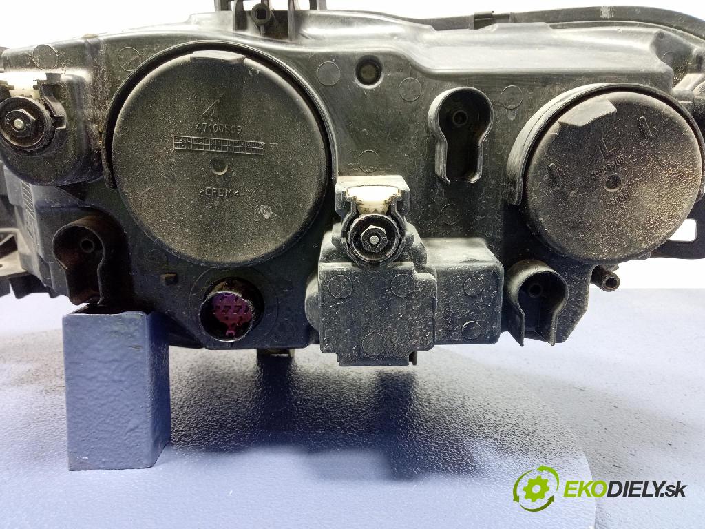 Fiat Tipo 2016 Reflektor: v pravo: 52145158