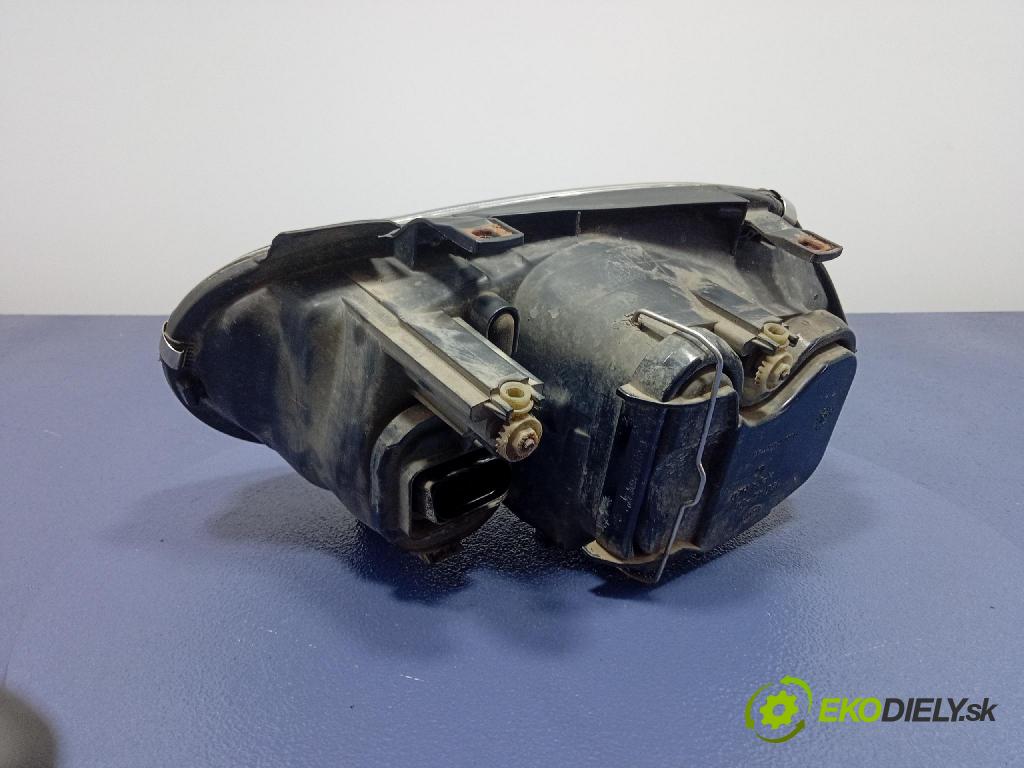 Vw Golf 1999 Reflektor: v pravo: 150146-00