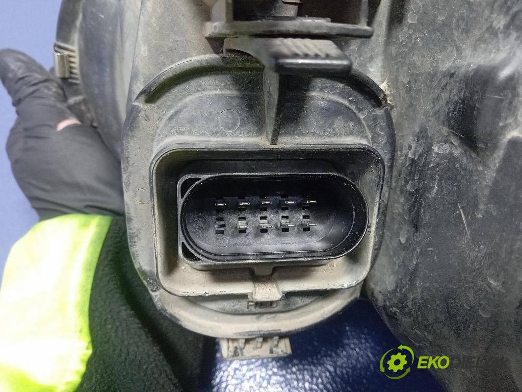 Vw Golf 1999 Reflektor: v pravo: 150146-00