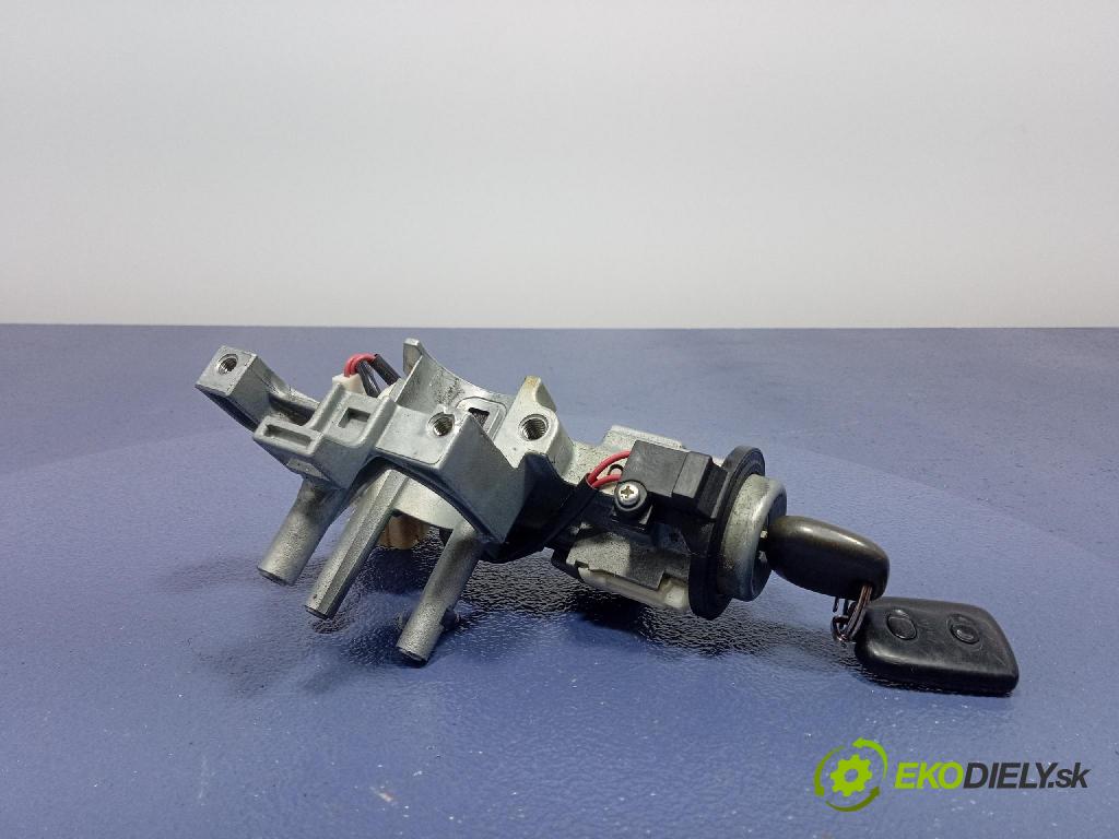 Daihatsu Sirion 2008 Spínač zapaľovania: 381150