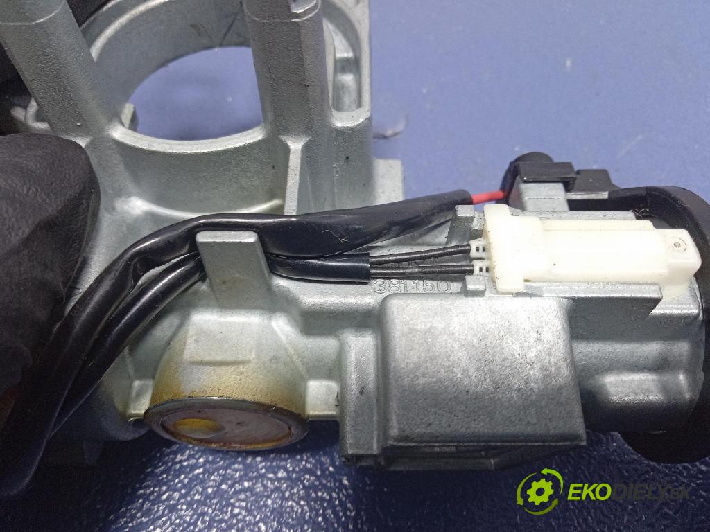 Daihatsu Sirion 2008 Spínač zapaľovania: 381150