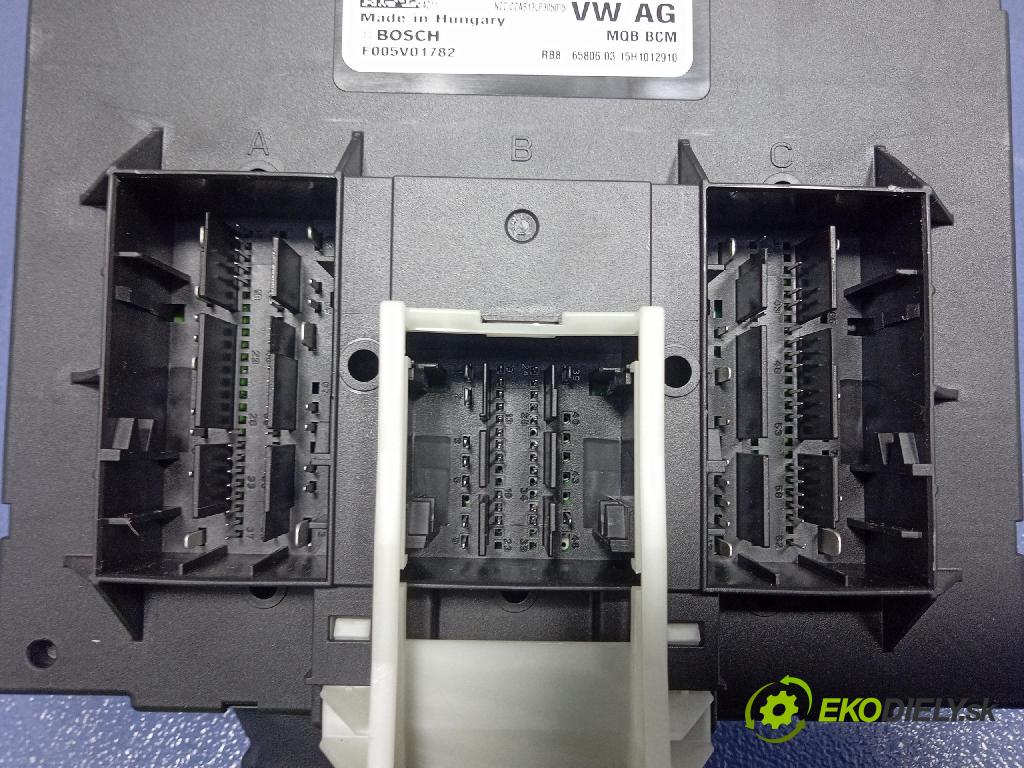 Vw Passat 2015 riadiaca jednotka Komfortu 5Q0937086BC