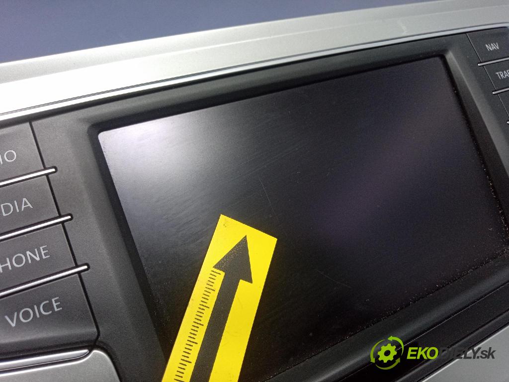 Vw Passat 2015 Zobrazit: Rádio: / GPS 3G0919605D