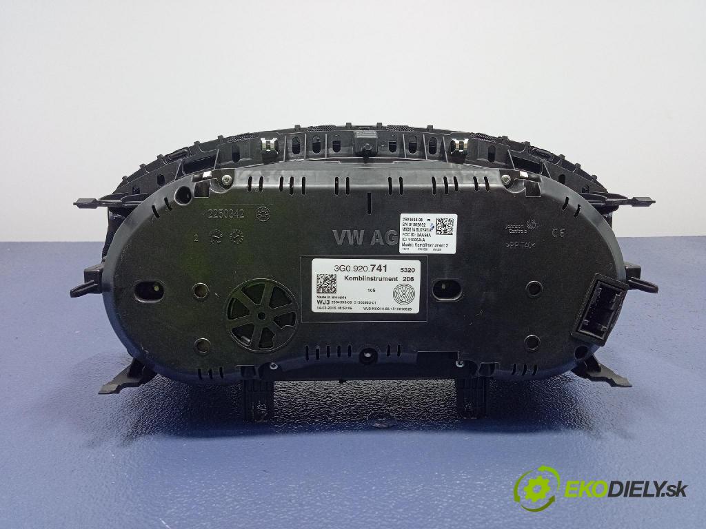 Vw Passat 2015 prístrojovka/ budíky 3G0920741