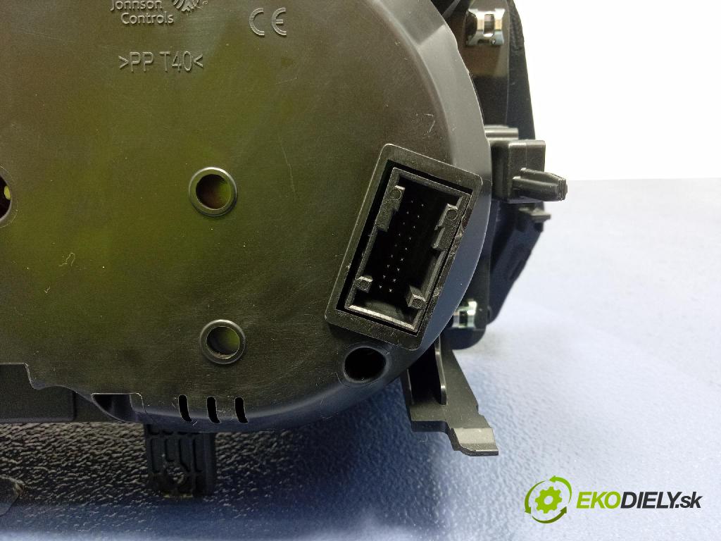 Vw Passat 2015 prístrojovka/ budíky 3G0920741