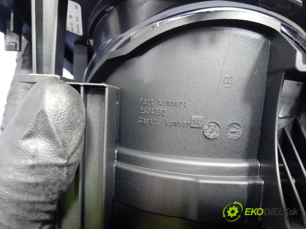 Vw Passat 2015 prístrojovka/ budíky 3G0920741