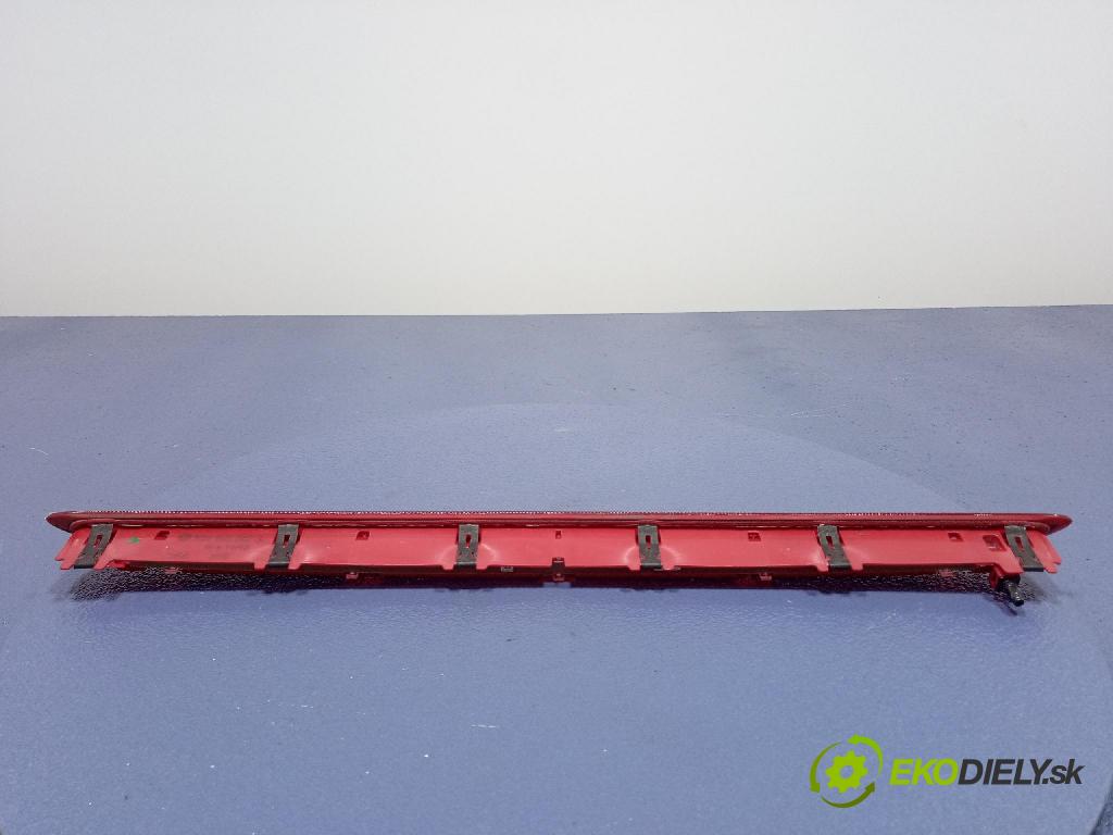 Vw Passat 2015 Svetlo: Stop: 3G9945087A