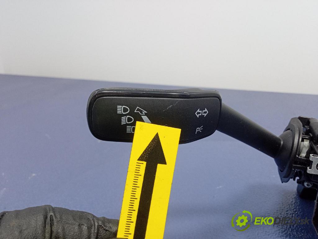 Vw Passat 2015 prepínač Komplex: 3Q0953521P