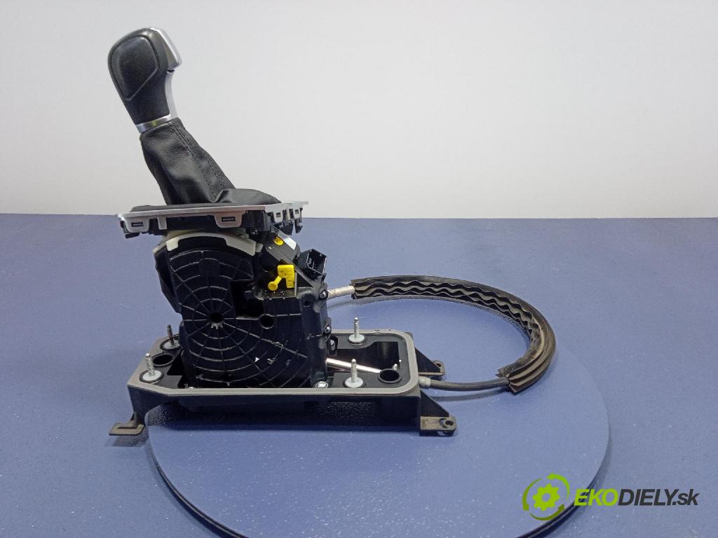 Vw Passat 2015 Páka: Zmeny: 3Q1713023C