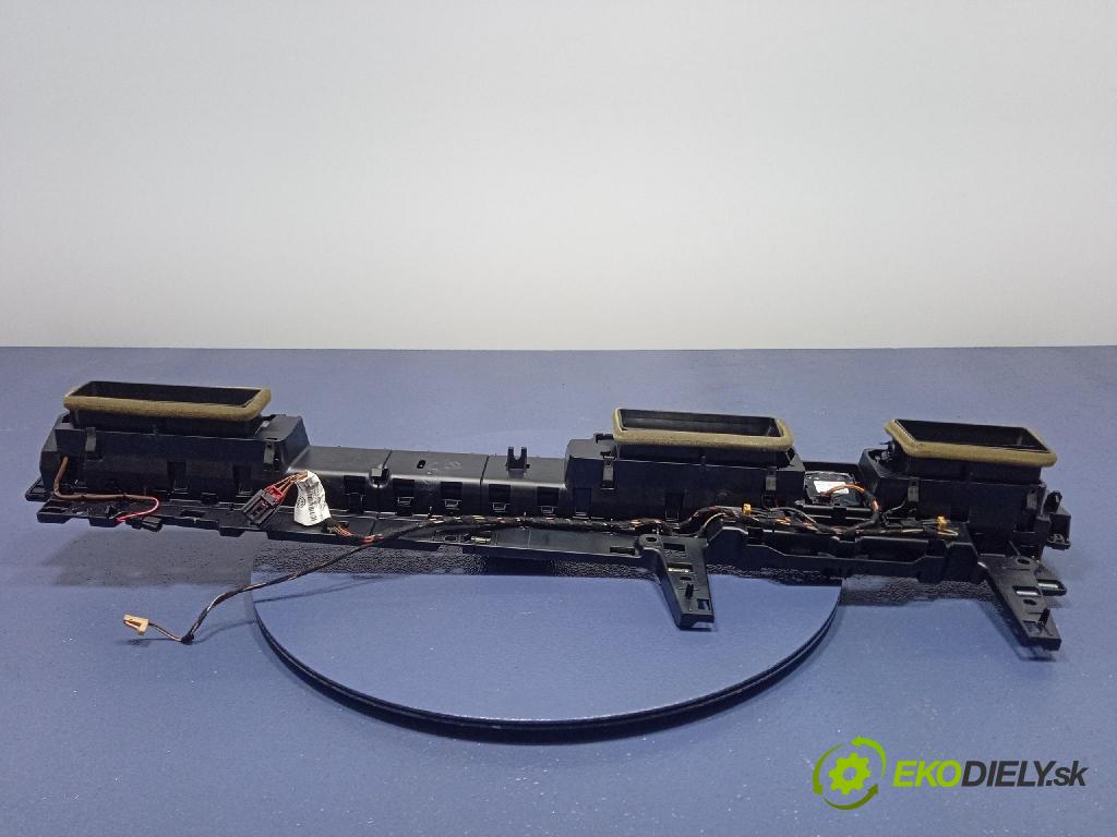 Vw Passat 2015 GRIDS: Prúd vzduchu: Vzduch: 3G1858416D